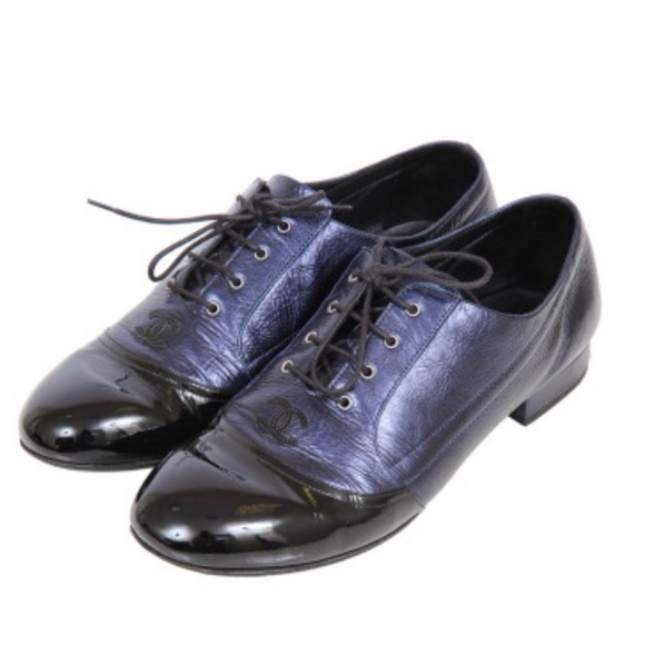 Chanel Leather & Patent Leather Lace-Up Shoes Size 40/  US10 - Picture 2 of 14